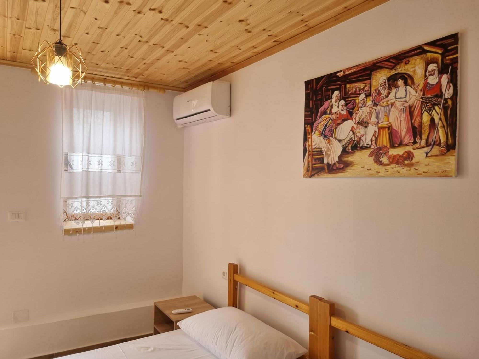 Bed and Breakfast Tony'S Terrace Gjirokastër Exterior foto
